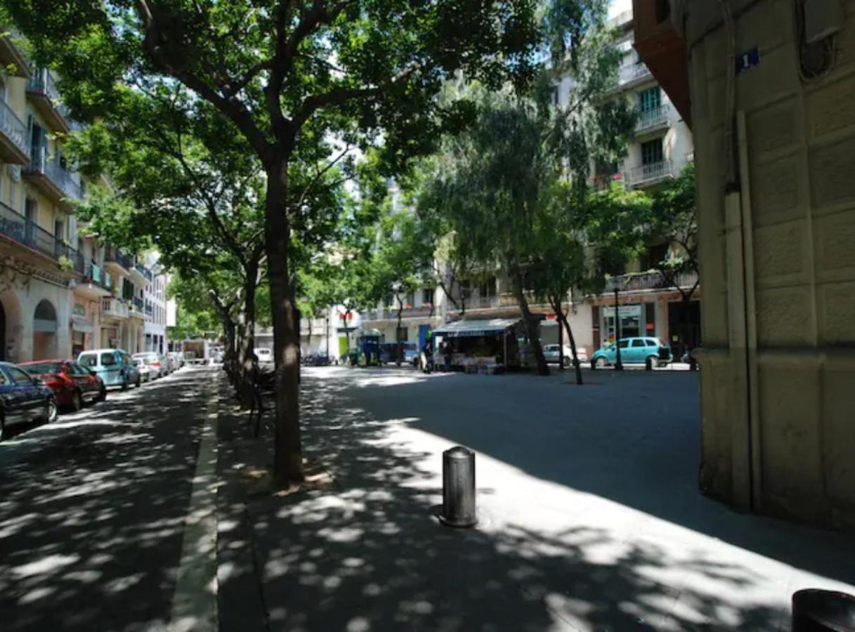 Ramblasrentals Cozy Renovated 2Br With Balcony Lift 20M Rambla - Parking - Wifi Barcelona Exteriör bild